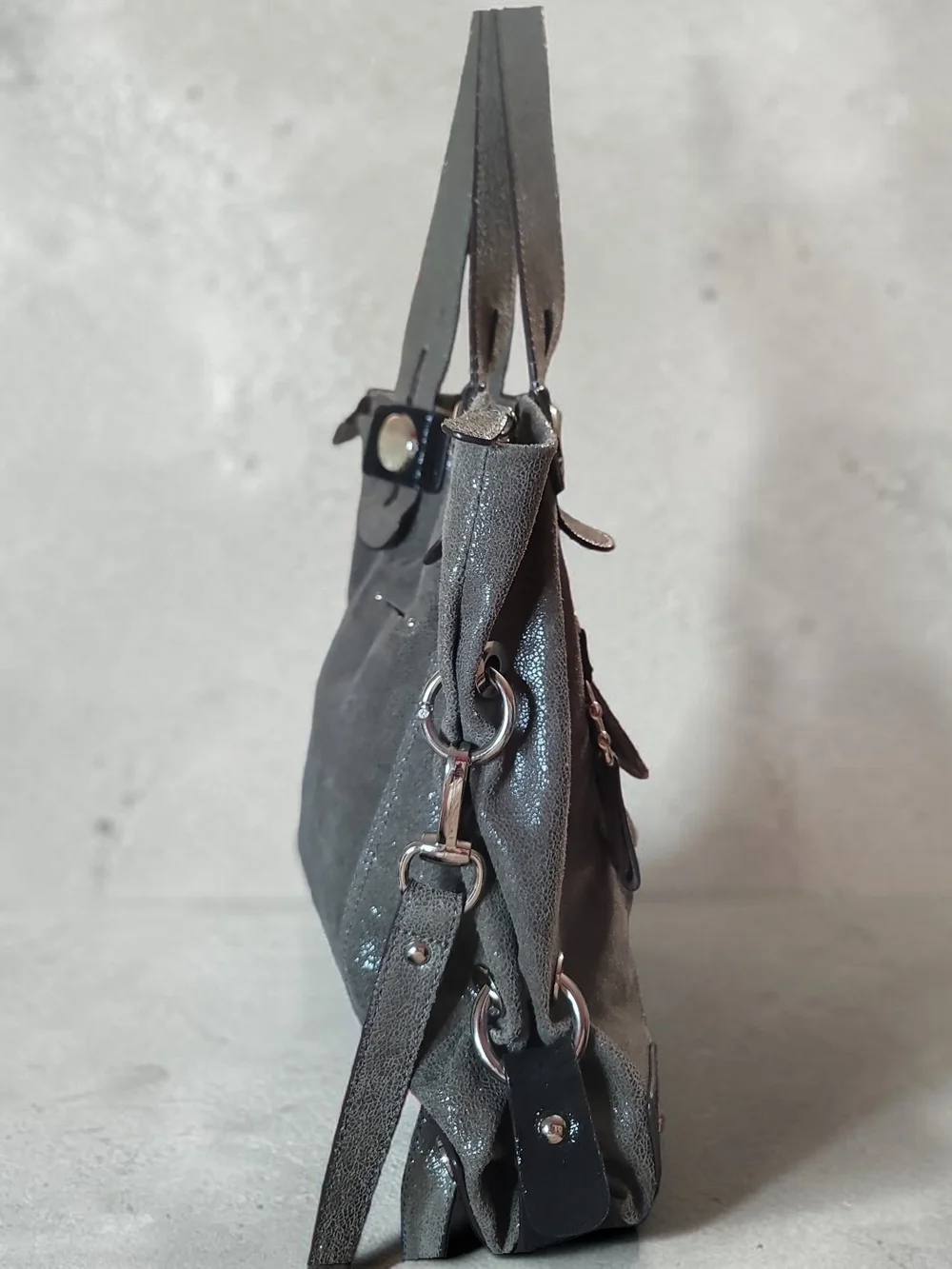 b. makowsky Gray Shoulder Bag Euc